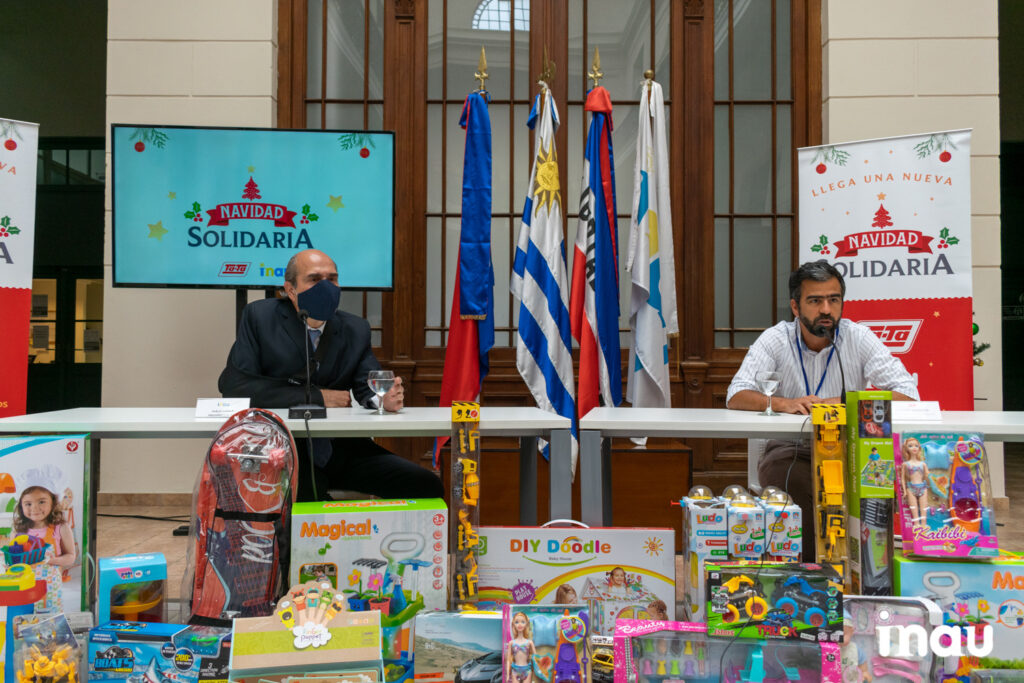 En una nueva edición de Navidad Solidaria, Ta-Ta donó miles de juguetes a niñas, niños y adolescentes de INAU