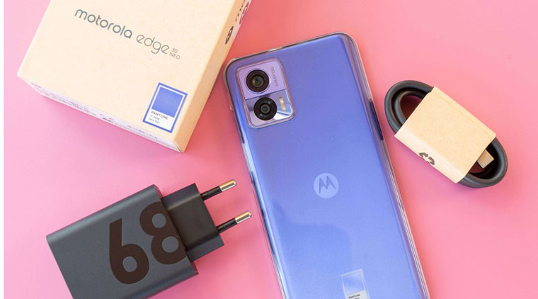 Motorola edge 30 neo ya disponible en Uruguay 
