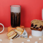 Sabores de verano: Caramel Flan y Volcán de chocolate son los nuevos sabores de Starbucks para refrescar los días de sol
