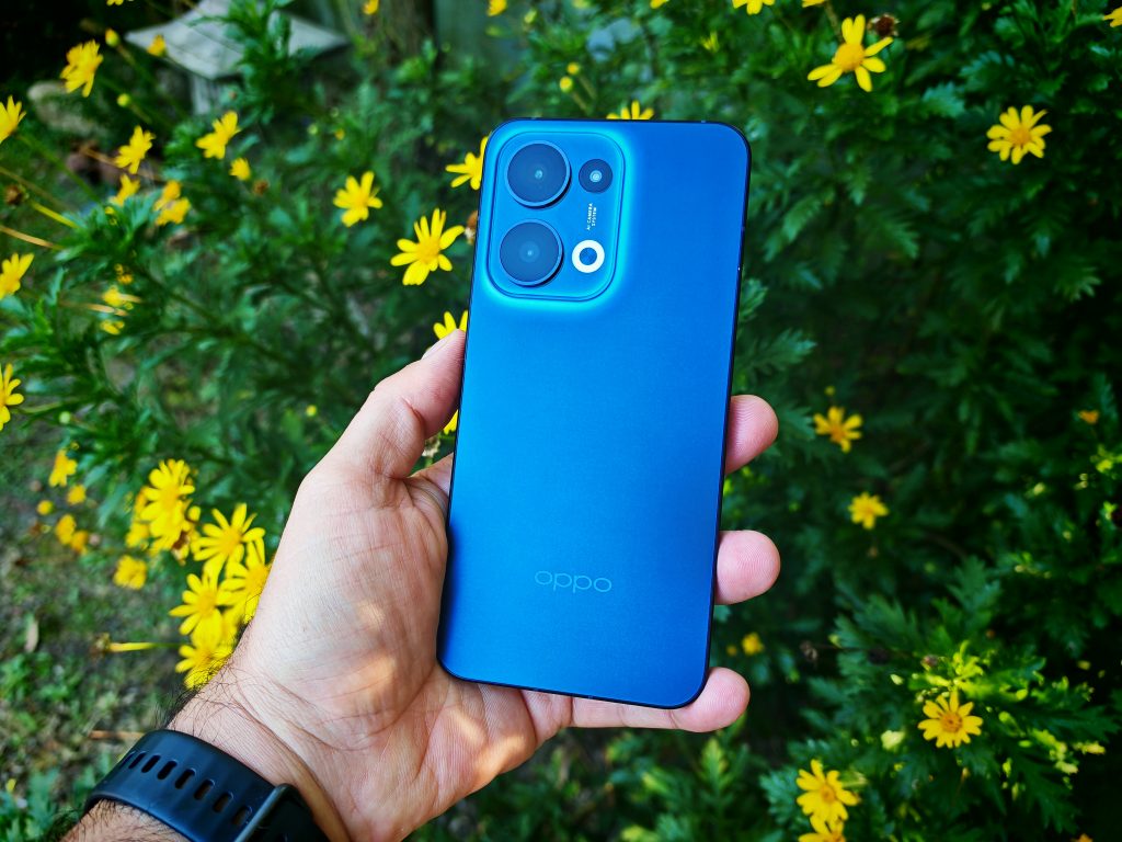 OPPO Reno 13 5G: Potencia, diseño y una cámara que sorprende… incluso bajo el agua